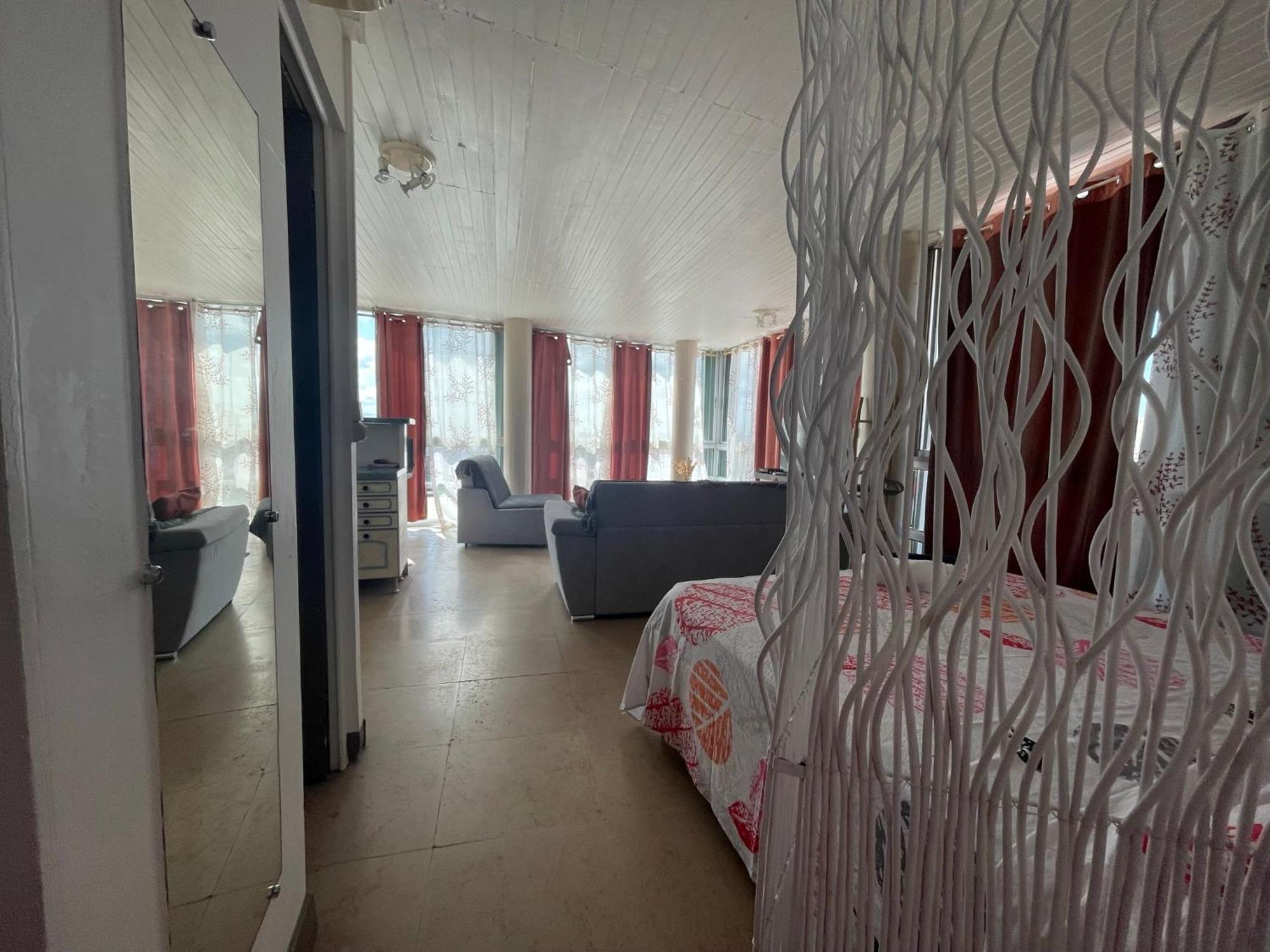 Апартаменты Penthouse Seaside 10 Min Port, Croisiere Et Aeroport Пуэнт-а-Питр Экстерьер фото