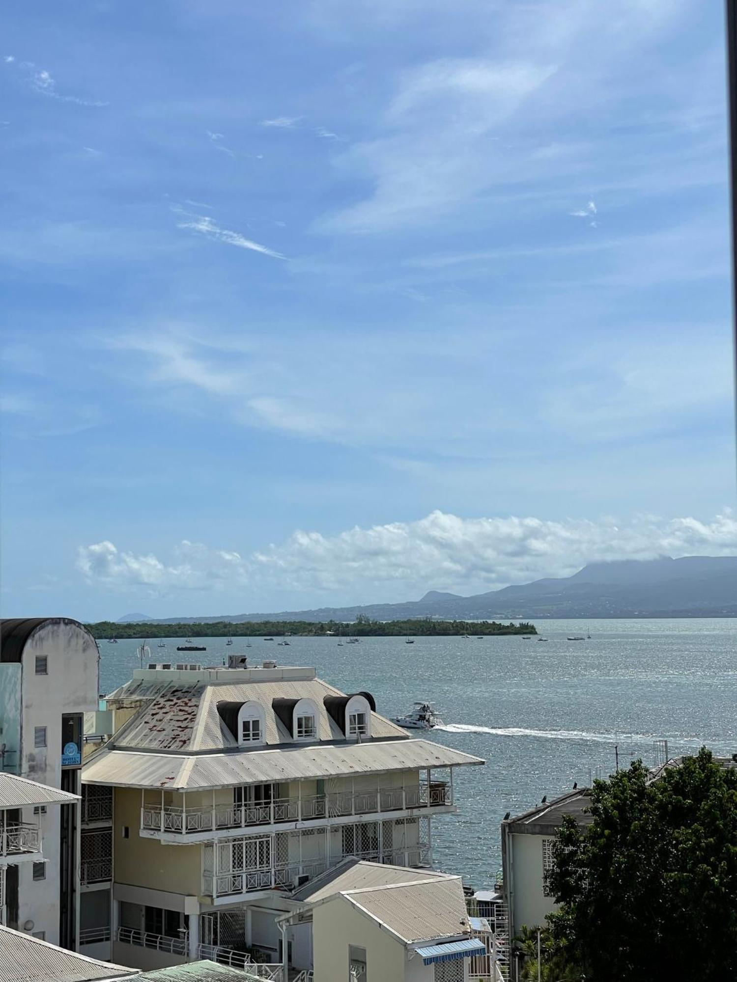 Апартаменты Penthouse Seaside 10 Min Port, Croisiere Et Aeroport Пуэнт-а-Питр Экстерьер фото